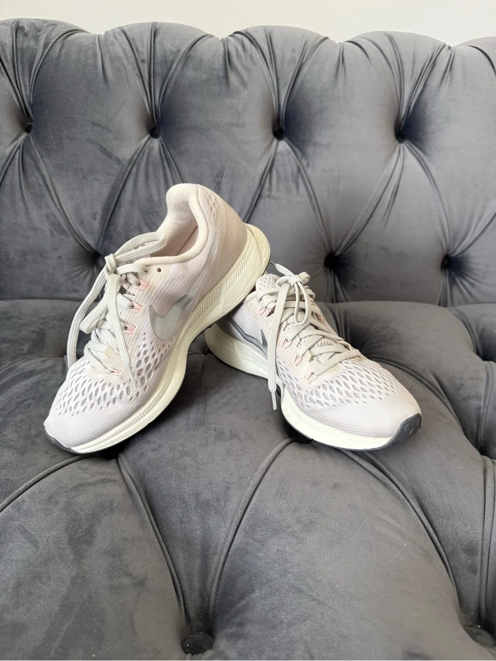 Nike light gray